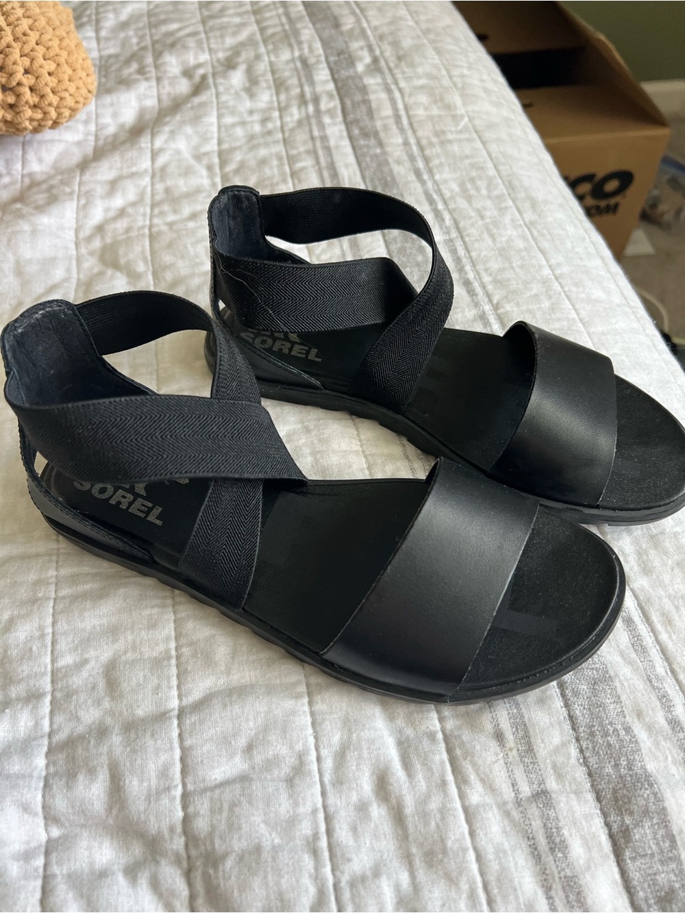 Sorel Women's Black Strappy Elastic Slide Sandals